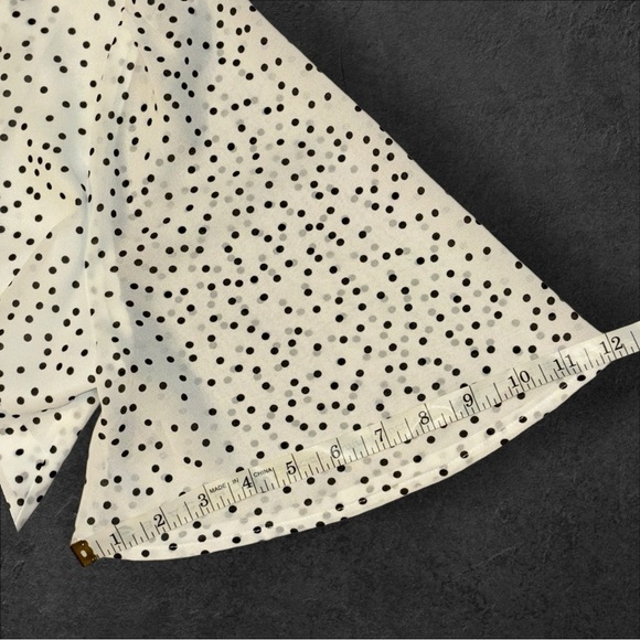 Lulus Destini Polka Dot Wrap Blouse Size Medium NWT - Picture 11 of 11